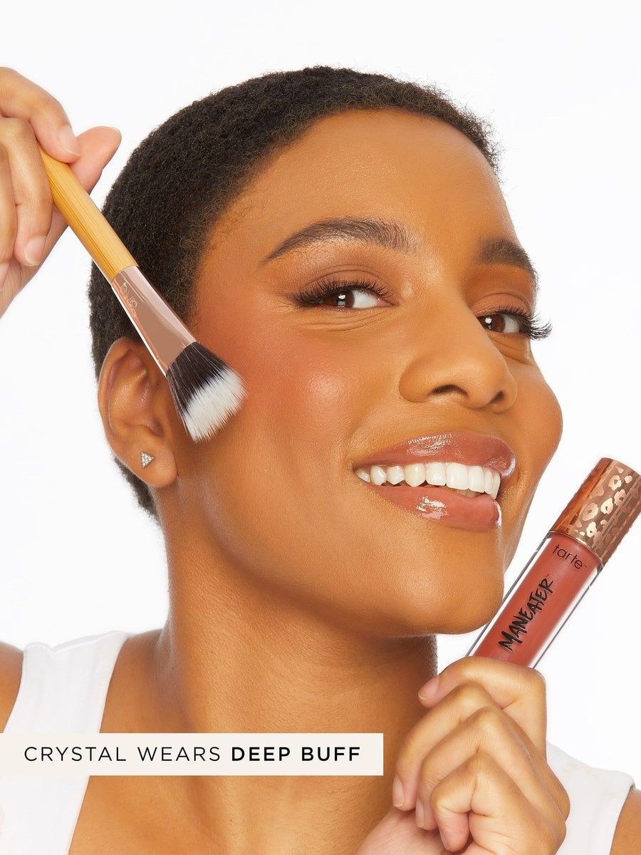 maneaterâ„¢ blush & glowâ„¢ cheek plump image number 5