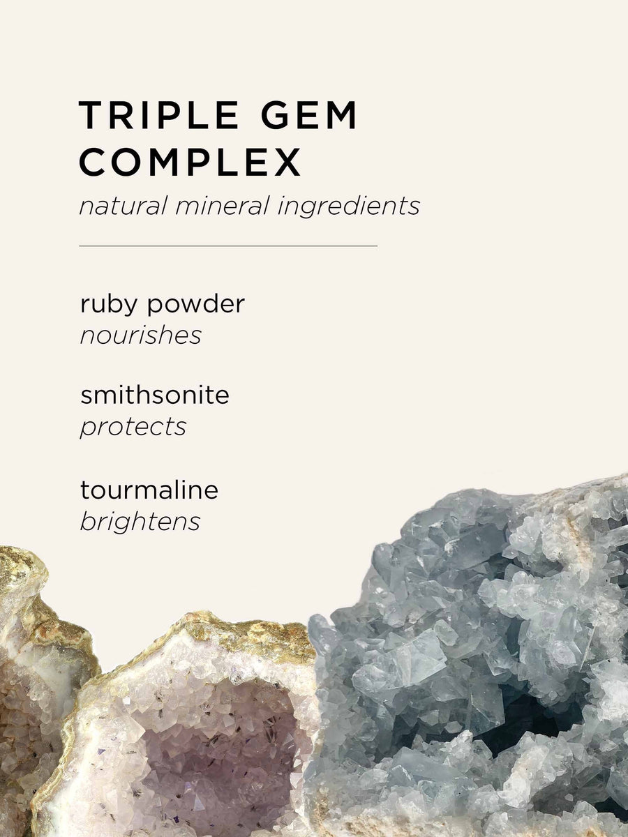 Amazonian clay gem powder foundation image number 4