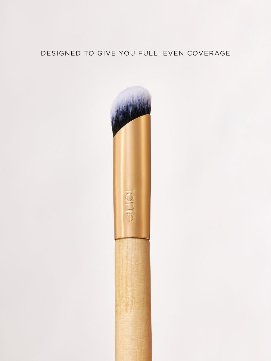 small full coverage concealer brush image number 2
