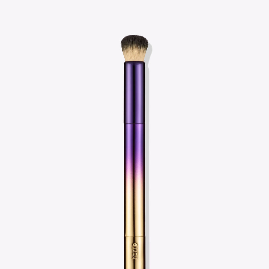 creaseless airbrusher concealer brush coverage result