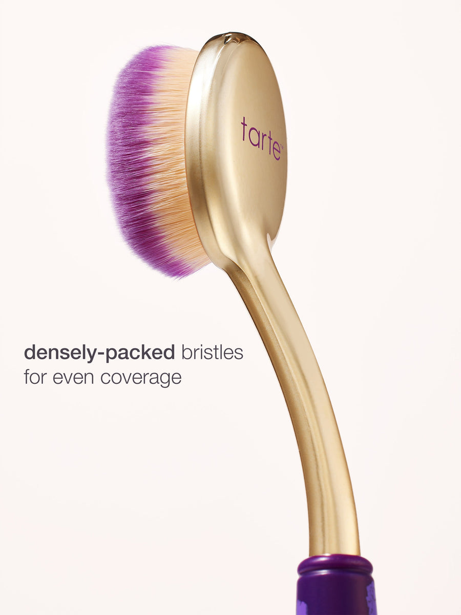 creaseless concealer brush coverage result