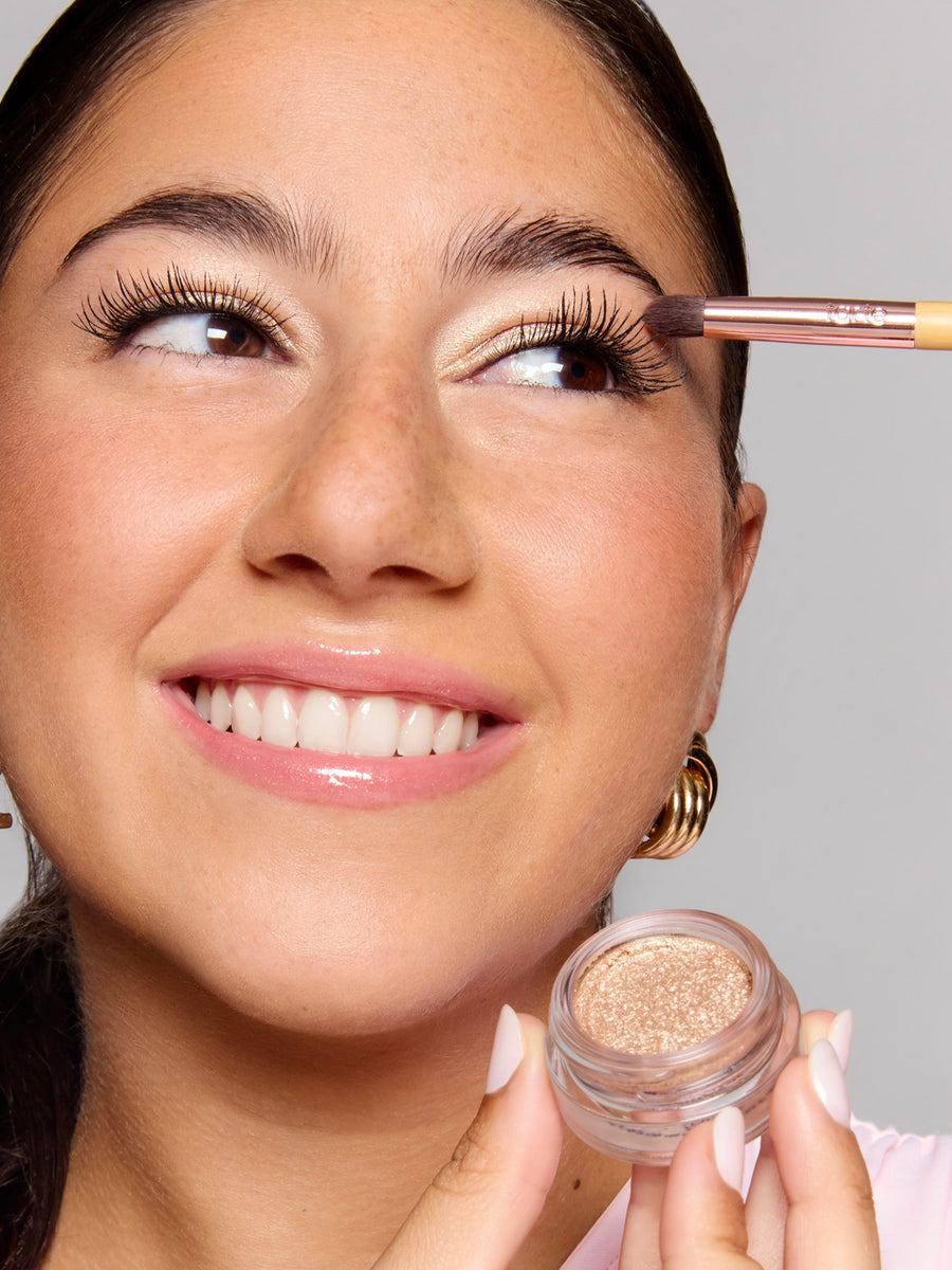 glow pot eye & cheek brush coverage result