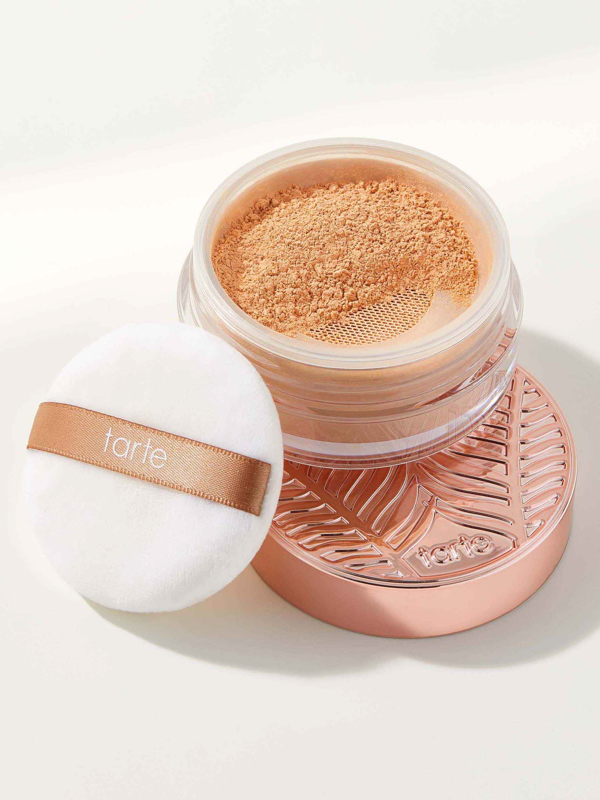 Amazonian clay gem powder foundation image number 1