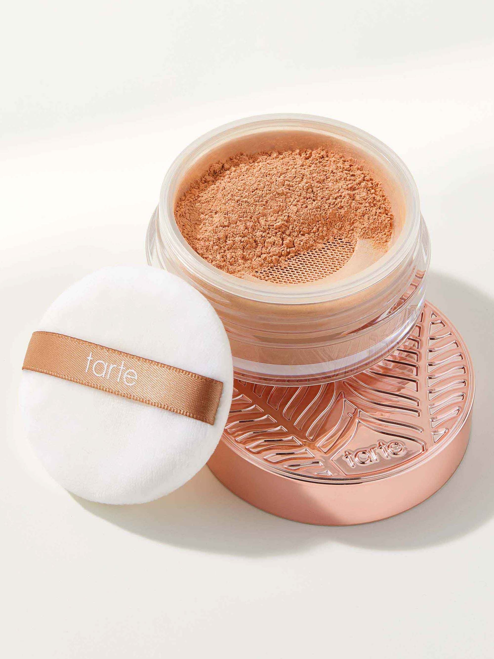 Amazonian clay gem powder foundation image number 1